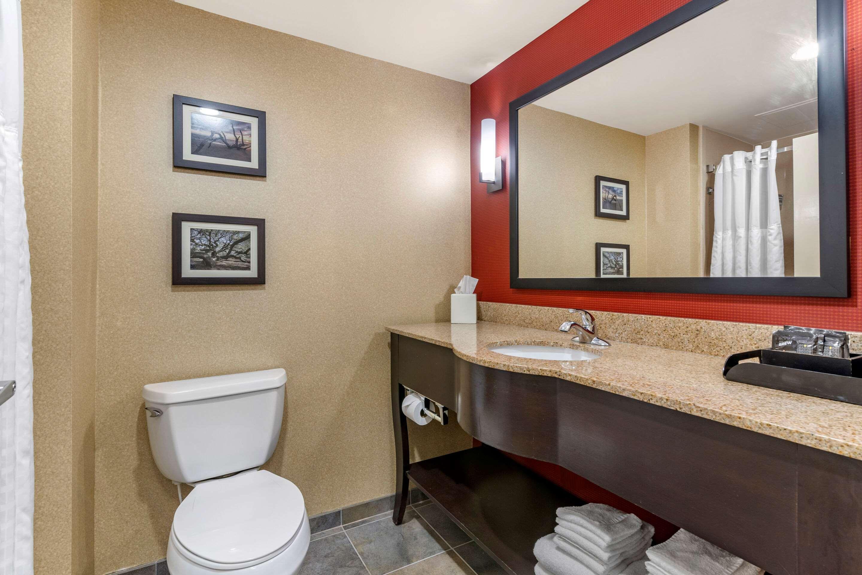 Comfort Suites Florence I-95 Exteriör bild
