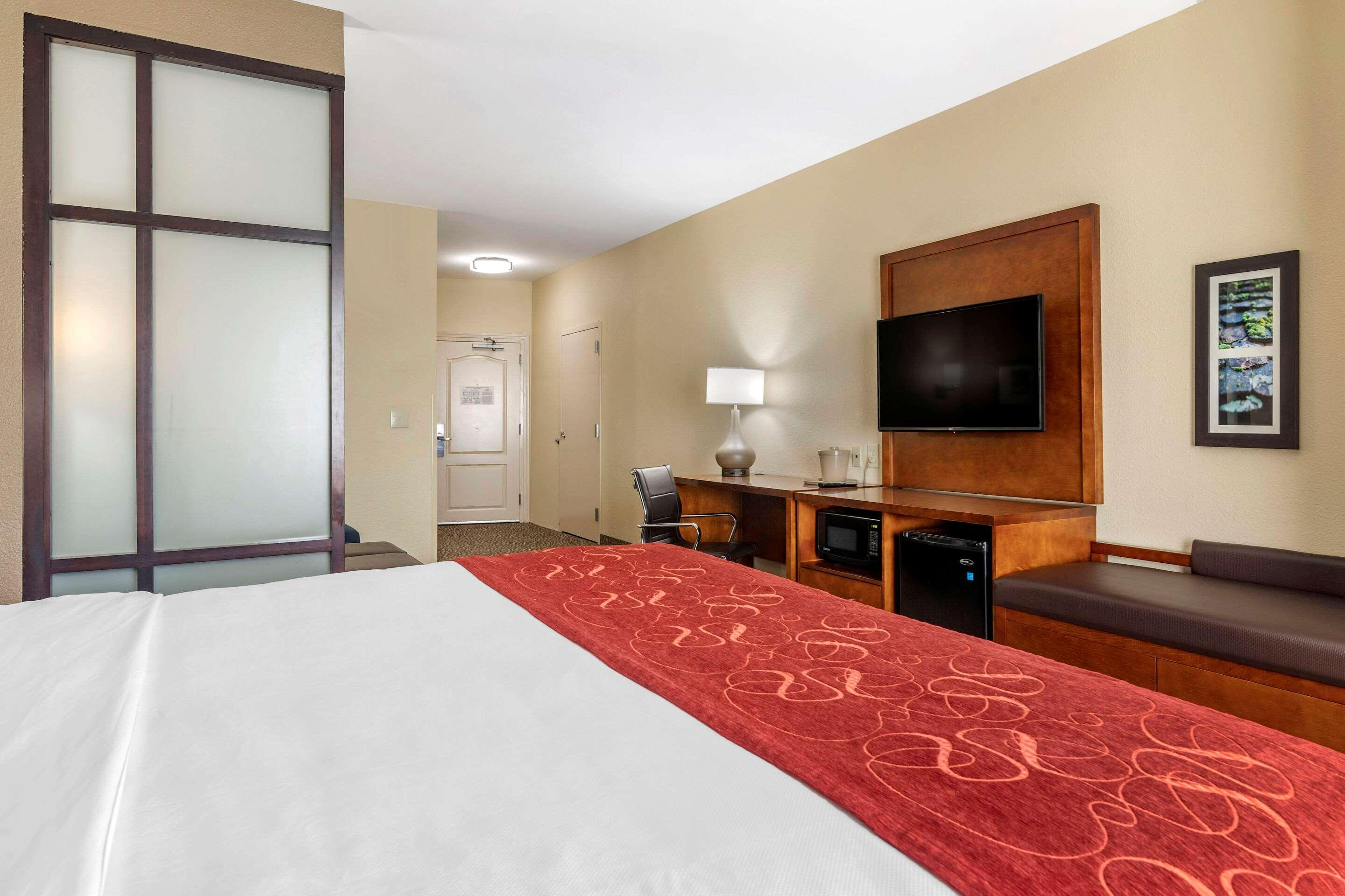 Comfort Suites Florence I-95 Exteriör bild