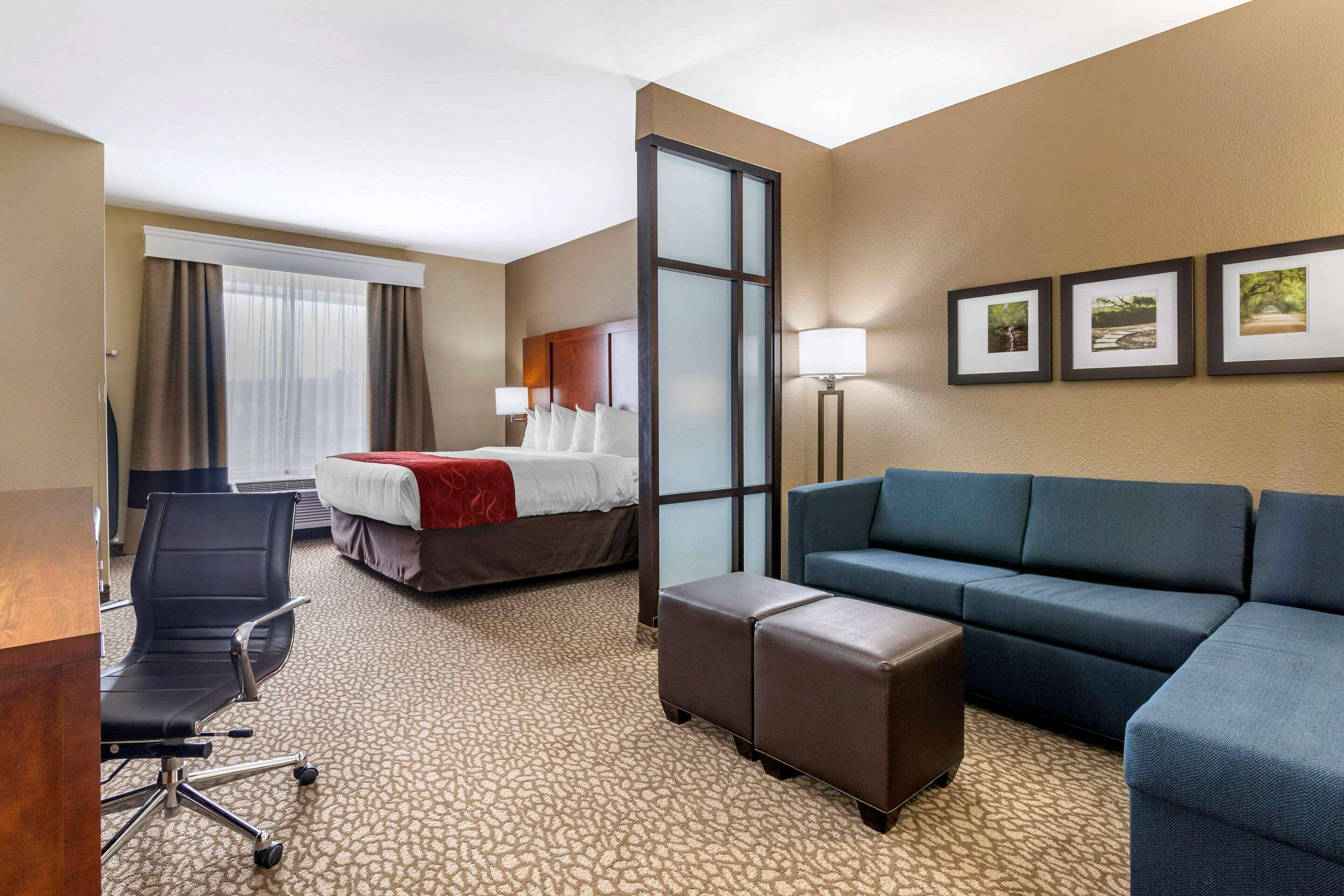 Comfort Suites Florence I-95 Exteriör bild