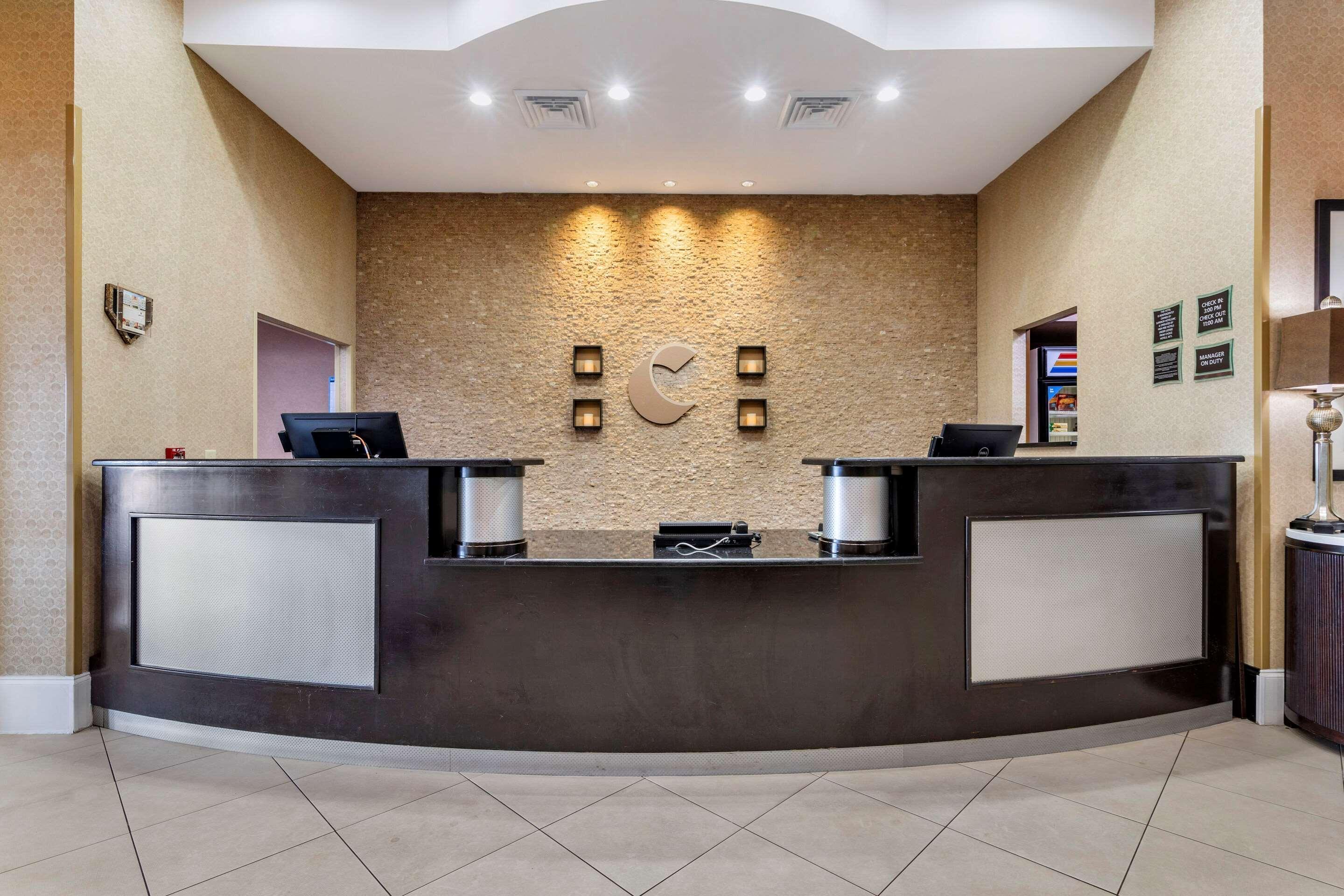 Comfort Suites Florence I-95 Exteriör bild
